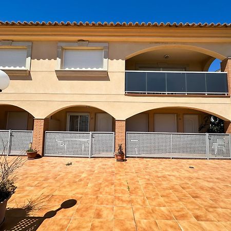 Acogedor Apartamento Cerca De La Playa Wifi Y Parking Lägenhet Mont-roig del Camp Exteriör bild