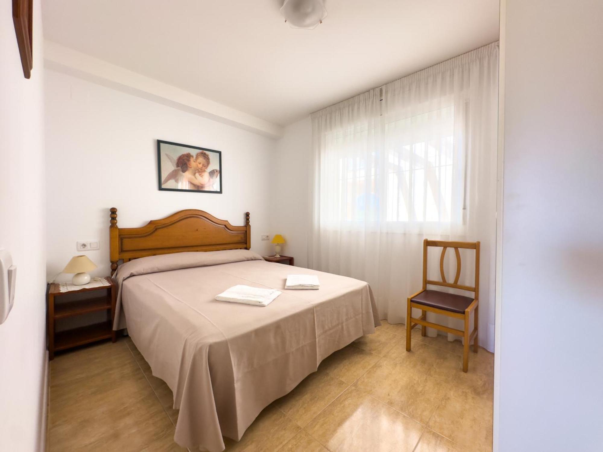 Acogedor Apartamento Cerca De La Playa Wifi Y Parking Lägenhet Mont-roig del Camp Rum bild
